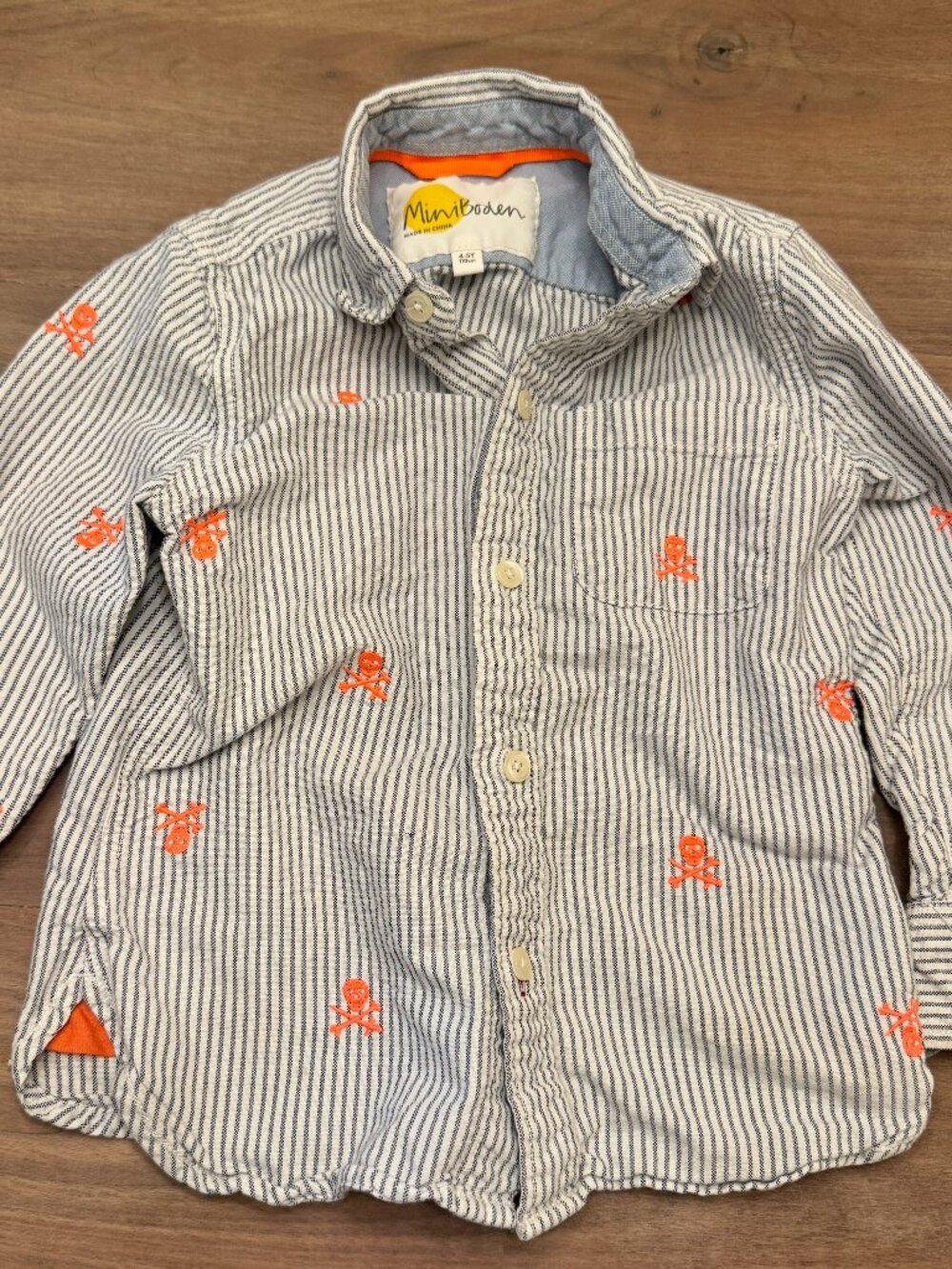 Mini Boden Blue Stripe Skull & Crossbones Button-Down Shirt 4-5Y